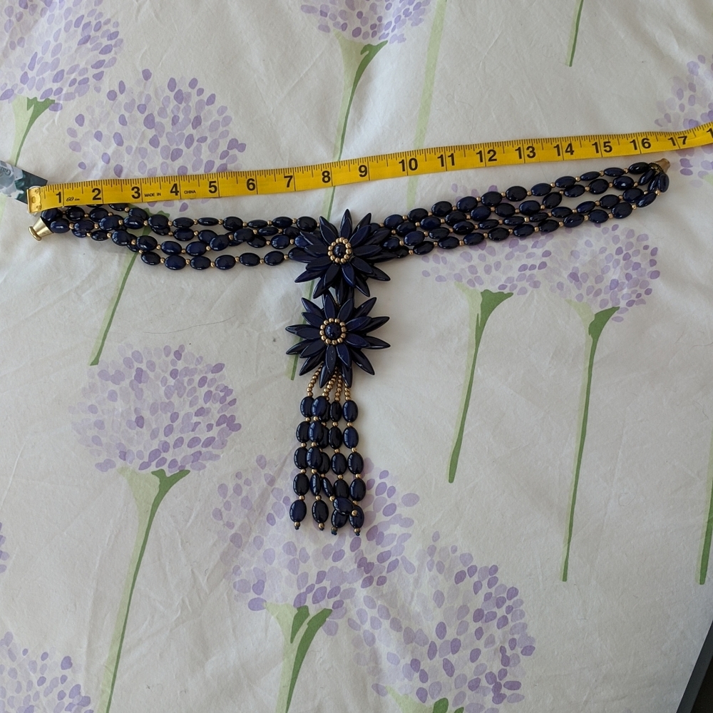 STATEMENT NECKLACE 📿📿📿📿📿 - Picture 9 of 13